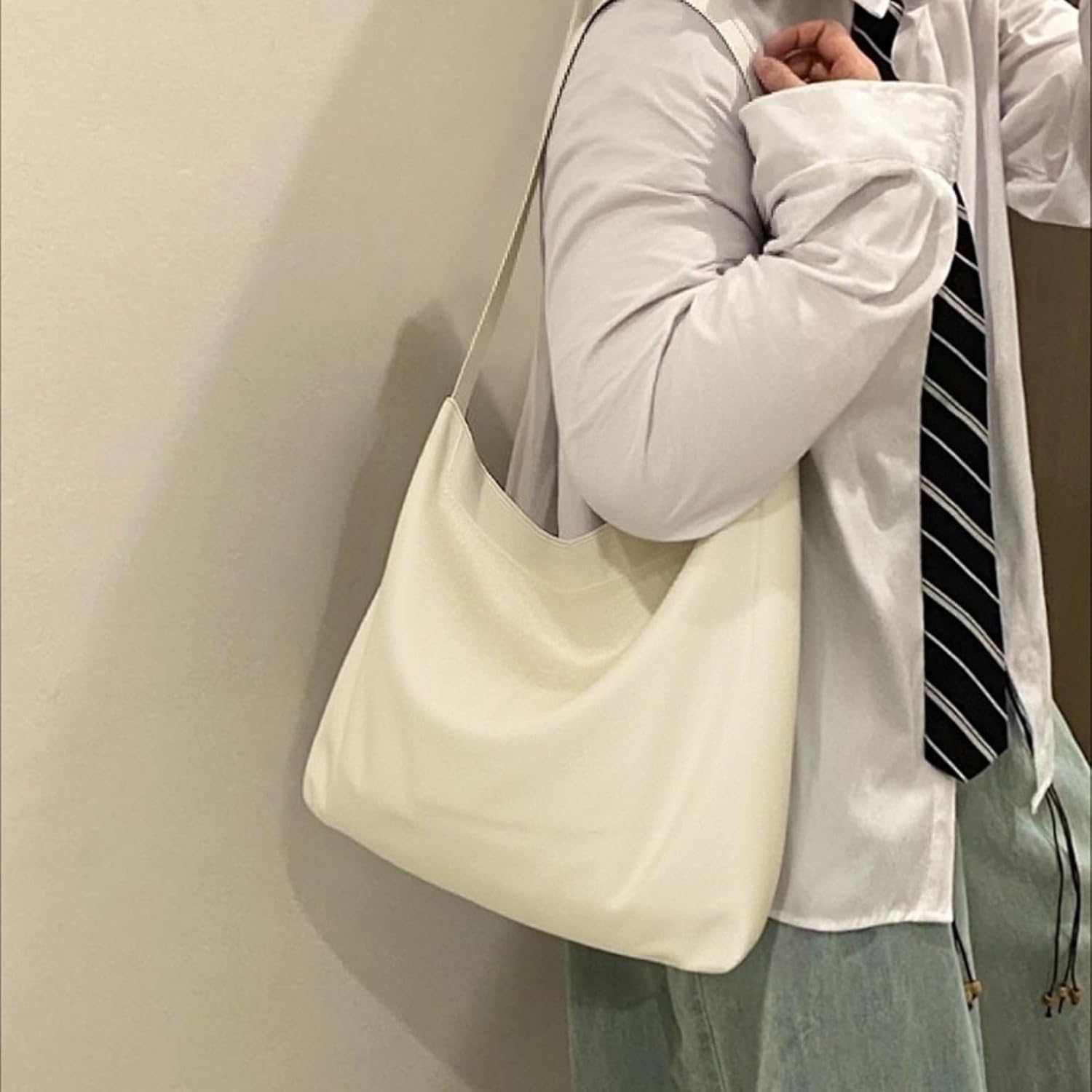 Canvas Bag With Magnetic Snap Large Size Simple Design Thick And Sturdy_voghion.com