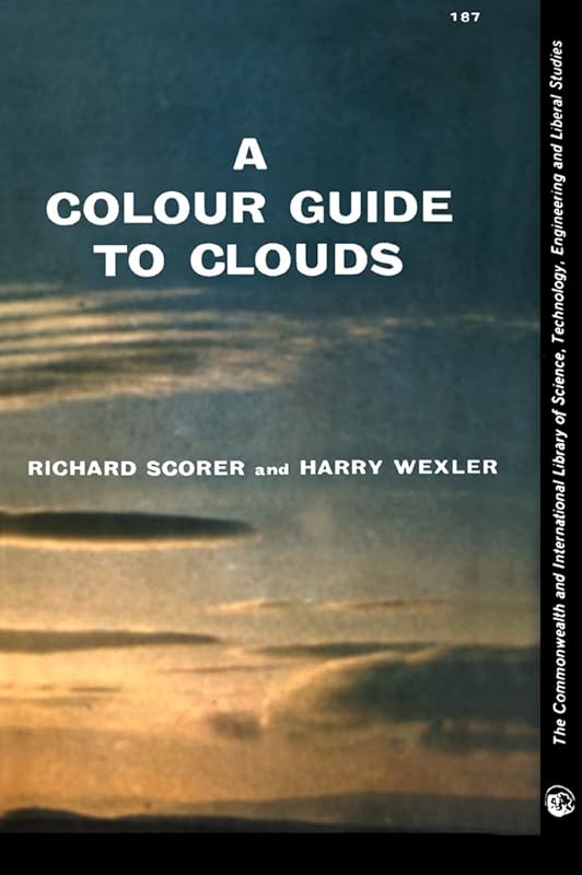 A Colour Guide to Clouds (Commonwealth Library) by Richard Scorer