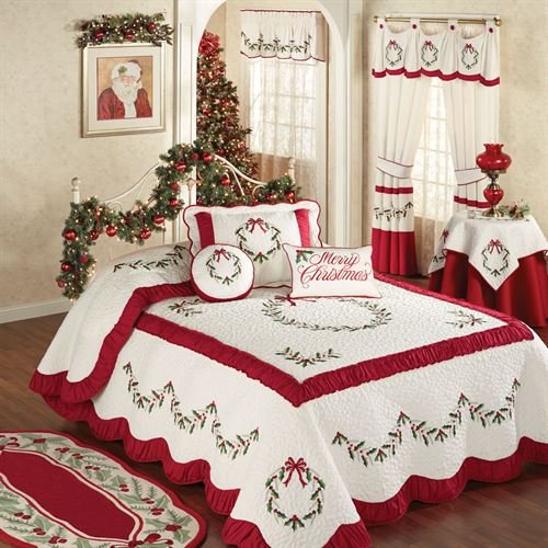 Algopix Similar Product 10 - Touch of Class Holly Wreath Grande