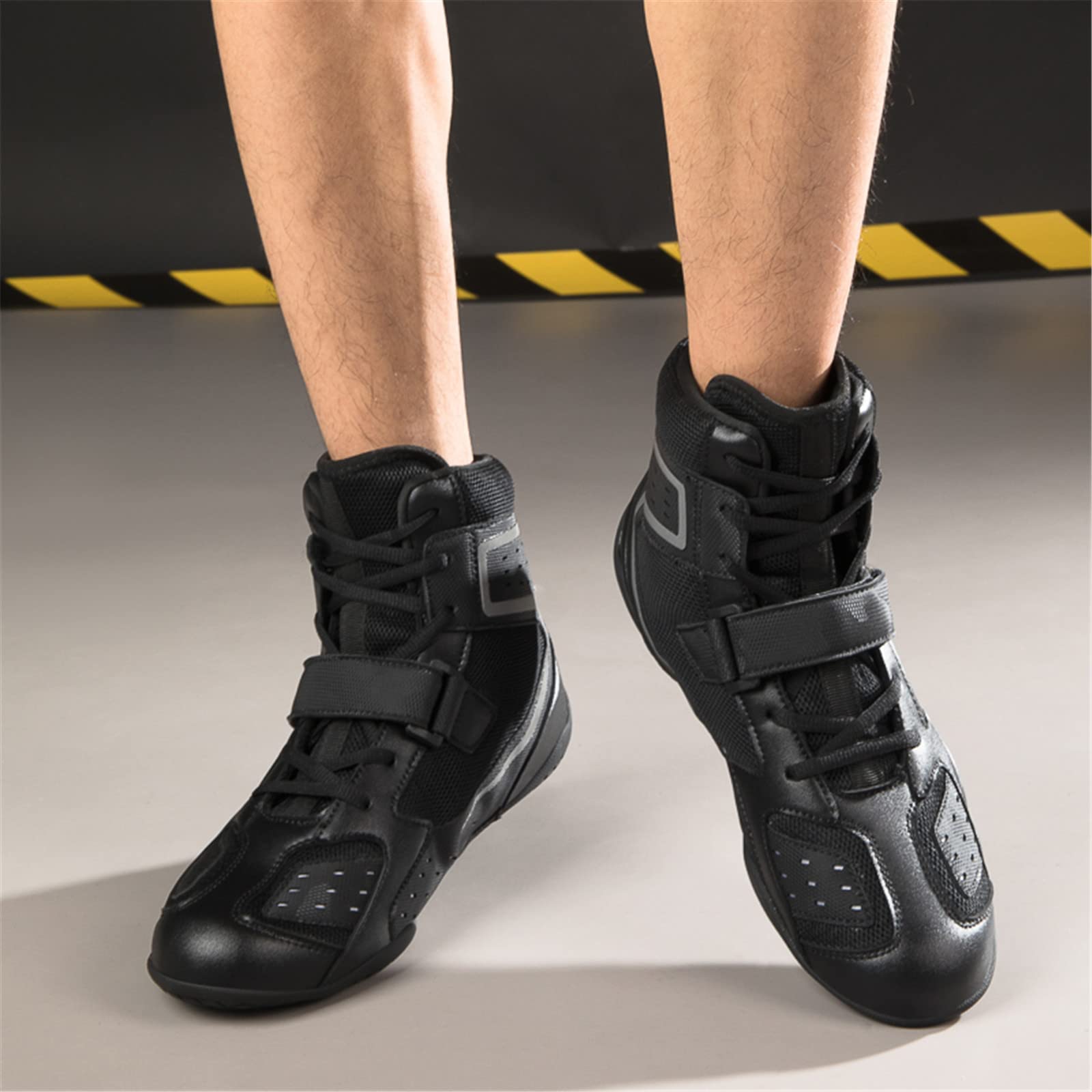 High Top Boxing Boots Comfortable Muay Thai Kickboxing Sparring Athletic Shoes Casual Fashion Sneakers_vogvips.com