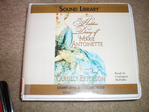 The Hidden Diary of Marie Antoinette (Robert Amiss Mysteries) by Carolly Erickson