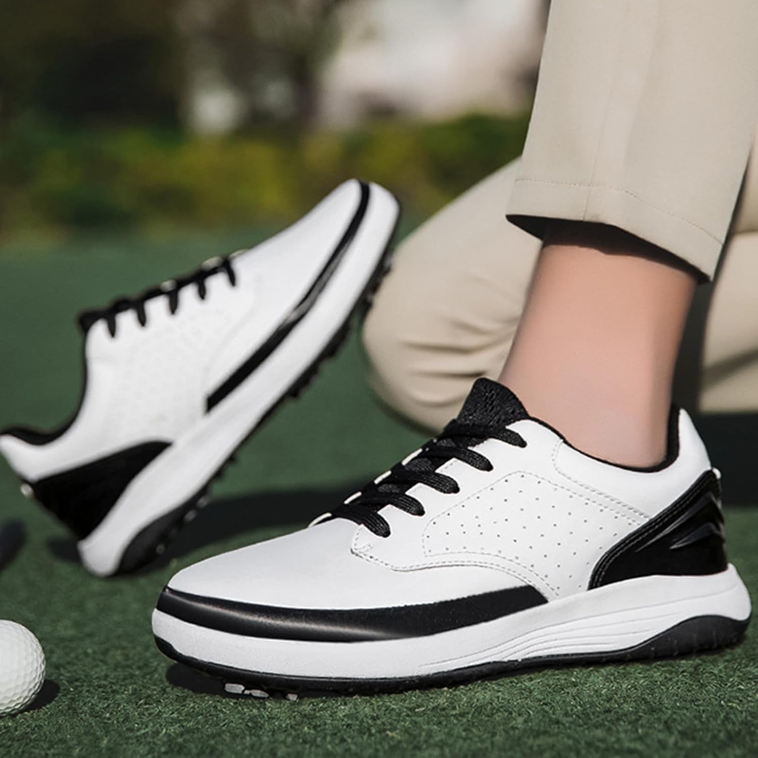 Waterproof Golf Shoes Men's Four Seasons All Weather Spiked Golf Shoes Classic Non-Slip Lace-up Professional_vogvips.com
