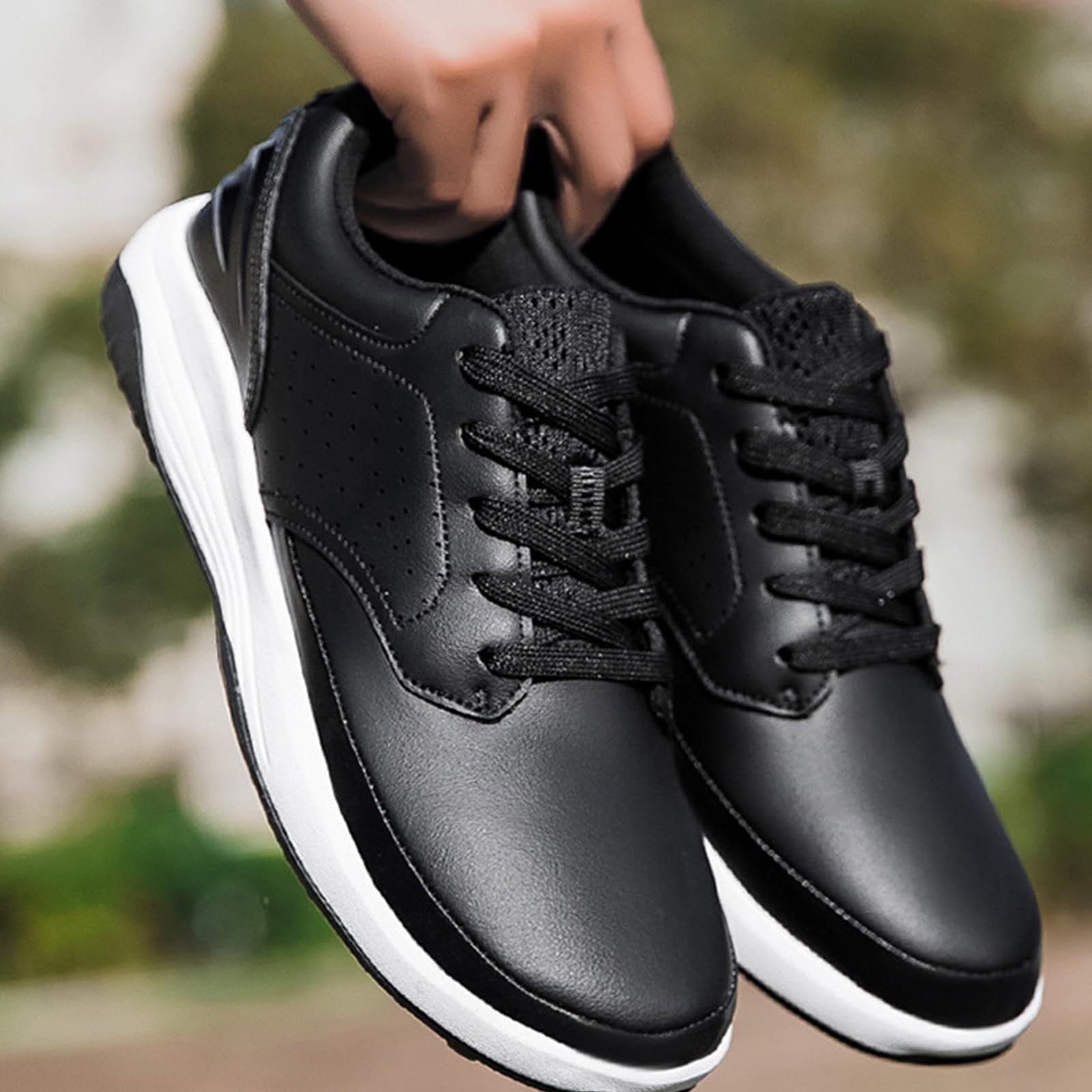 Waterproof Golf Shoes Men's Four Seasons All Weather Spiked Golf Shoes Classic Non-Slip Lace-up Professional_vogvips.com