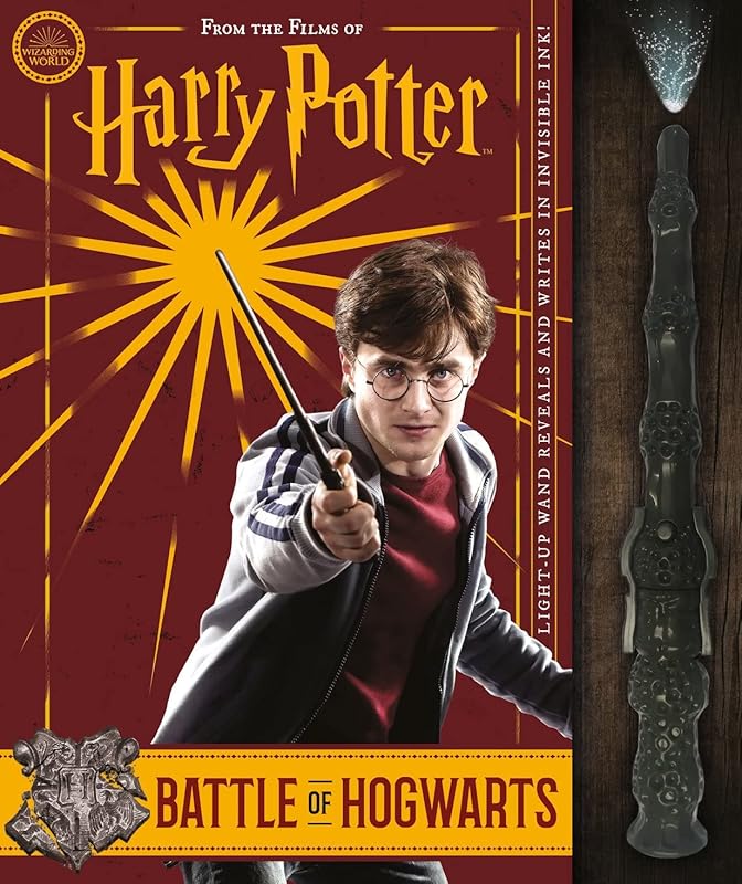 The Battle of Hogwarts and the Magic Used to Defend It (Harry Potter) (book and wand set) by Scholastic