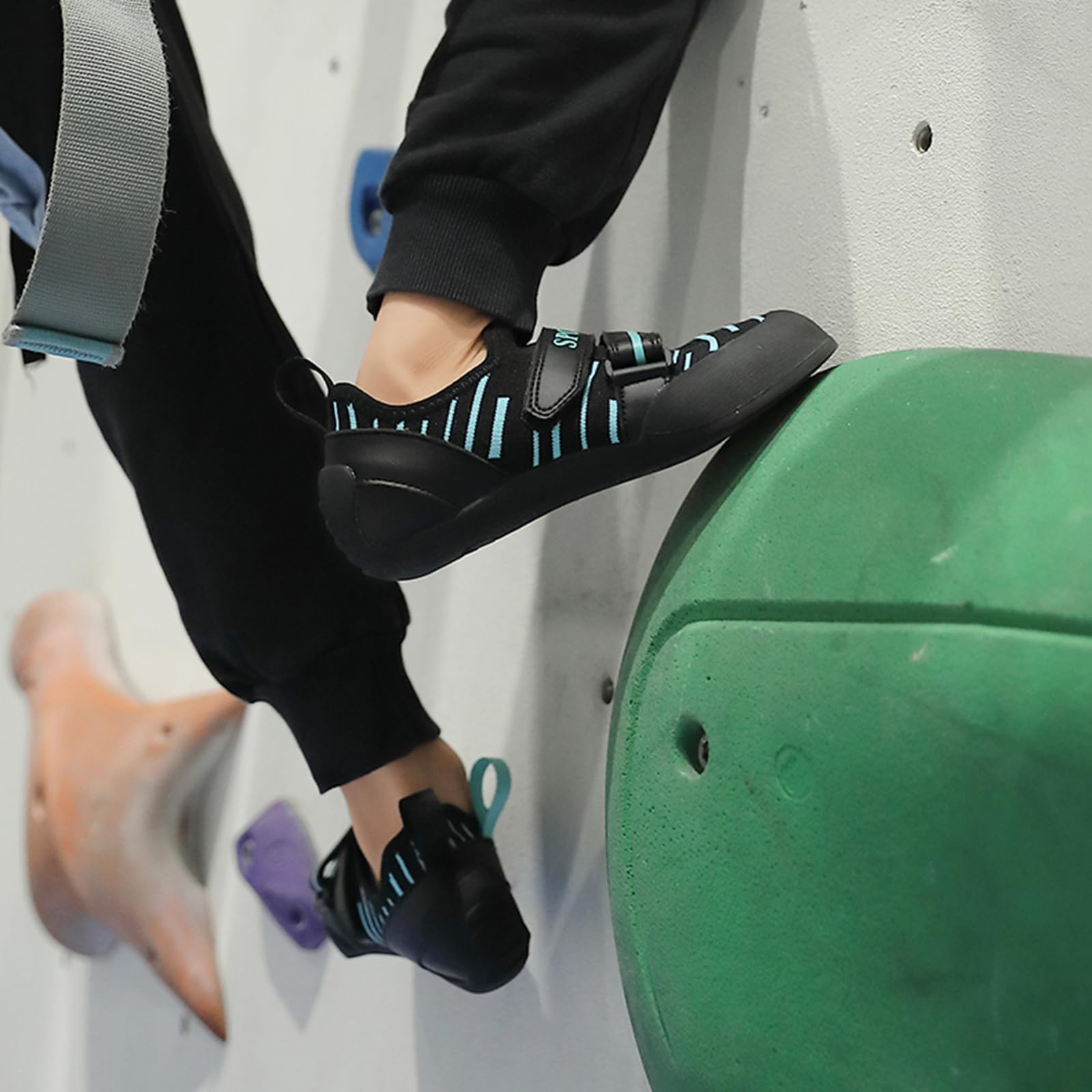 Womens Rock Climbing Shoes Lightweight Breathable Bouldering Gym Sports Sneakers For Female_vogvips.com