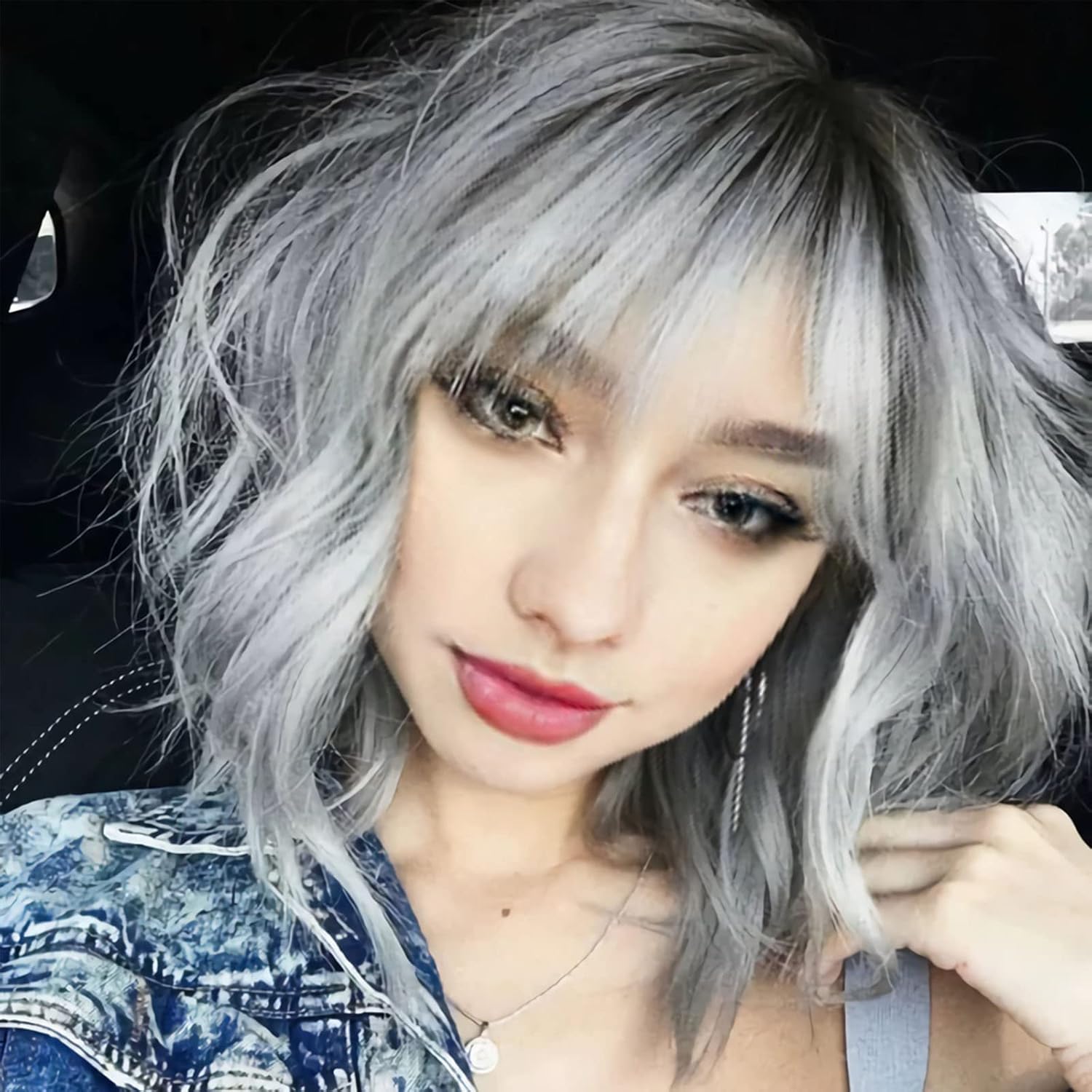Kurze blonde Perücke für Frauen, natürliches Kunsthaar, Ombre-Bob-Perücke mit ordentlichem Pony, dunklem Ansatz für Alltag/Party/Cosplay (10 Zoll, Blond)._voghion.com