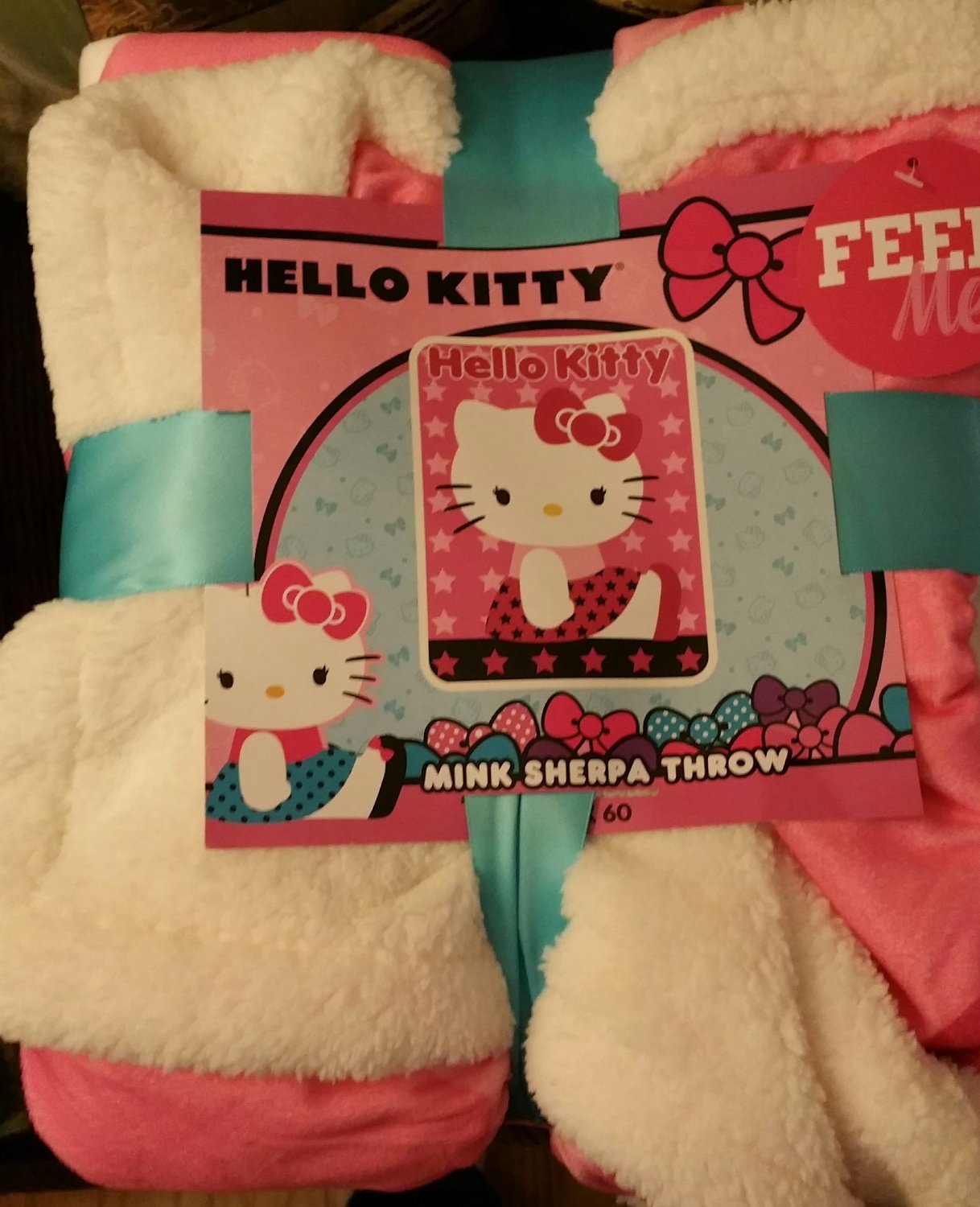 

Hello Kitty 46" x 60" Mink Sherpa Throw