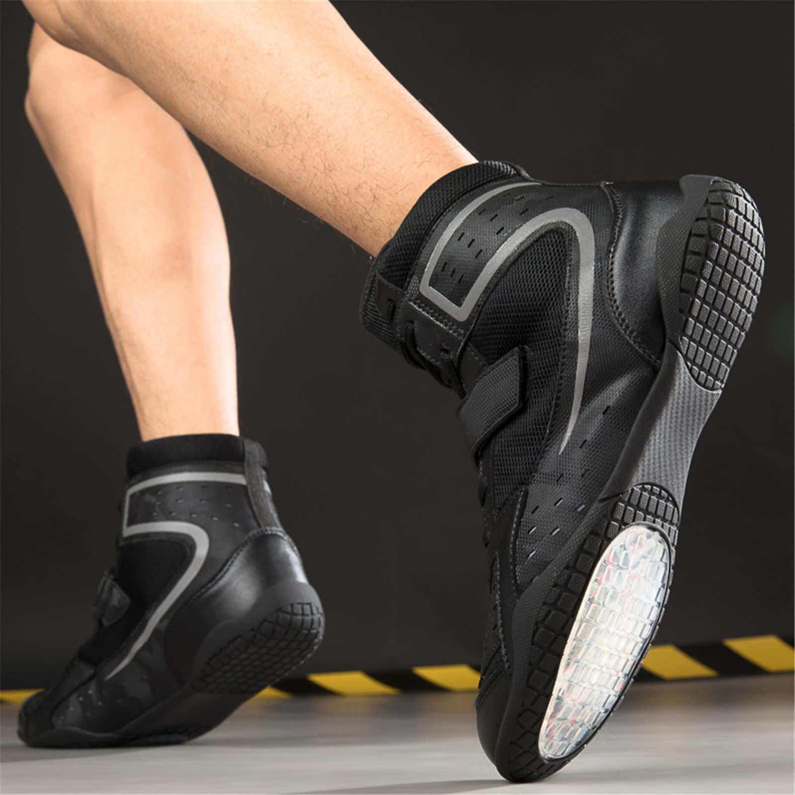 High Top Boxing Boots Comfortable Muay Thai Kickboxing Sparring Athletic Shoes Casual Fashion Sneakers_vogvips.com
