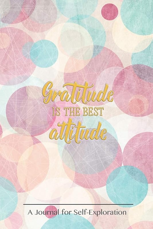 Gratitude is the best attitude: Start each day by writing down three things you are thankful Do it daily and make it a habit to focus on the blessings you have been given! Grab a copy for a friend. by Daisy Parker