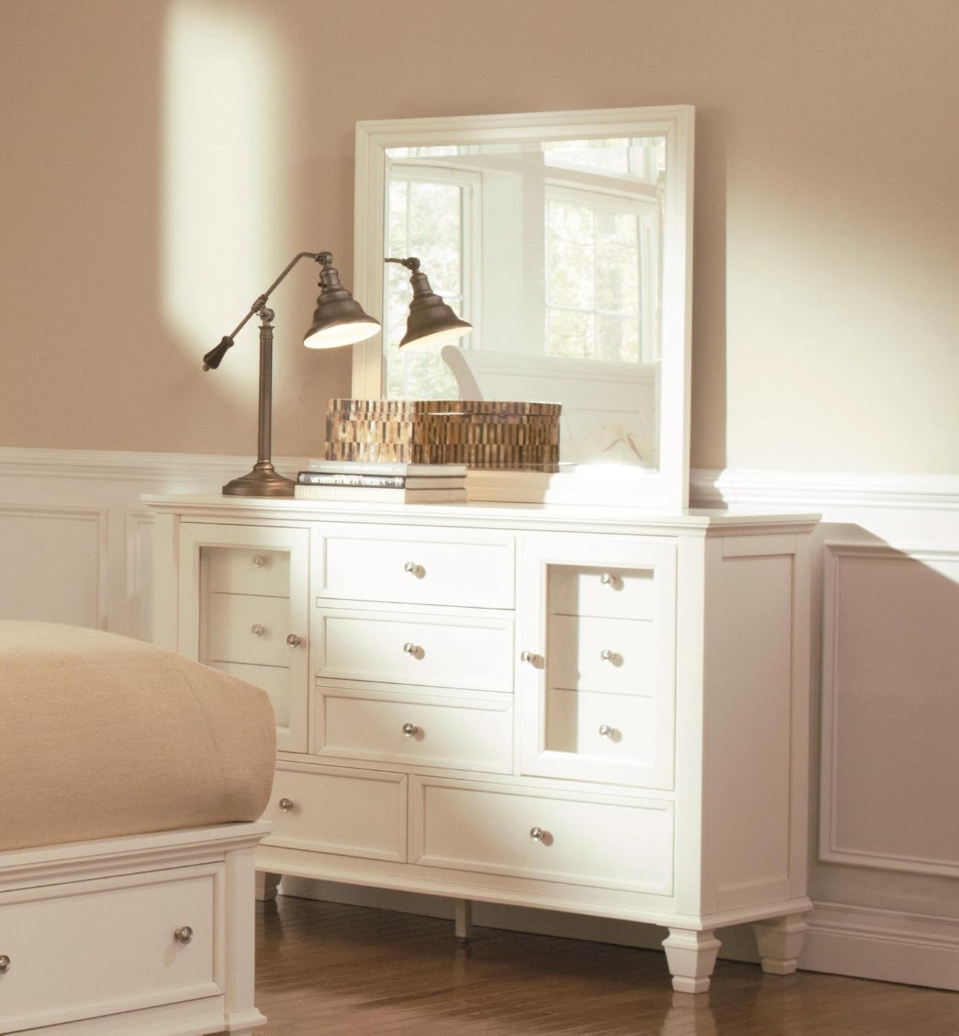 

Glenmore Dresser & Mirror