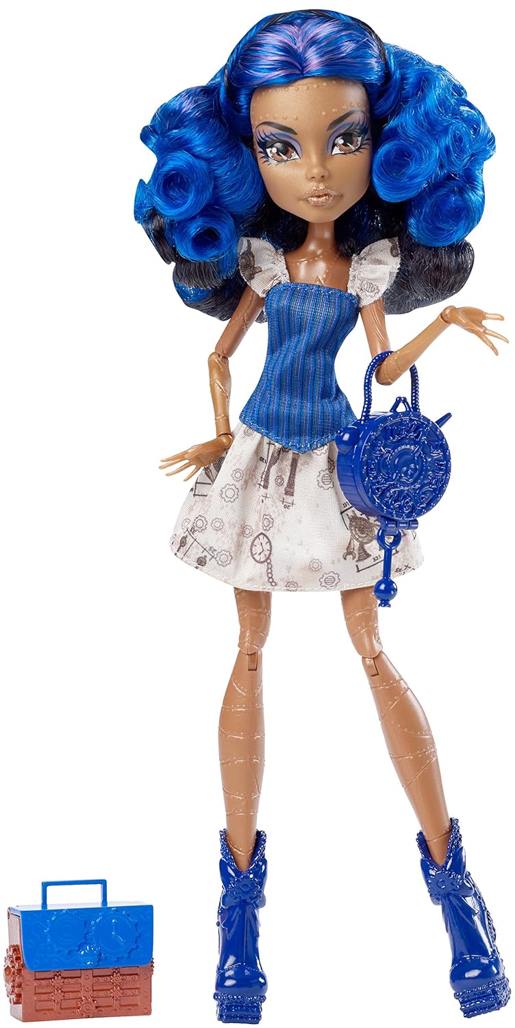 

Monster High Gore-geous Robecca Steam Doll and Fashion Set