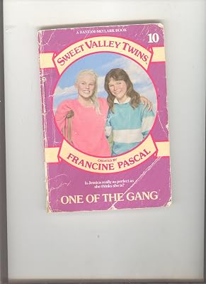 ONE OF THE GANG #10 (Sweet Valley Twins)