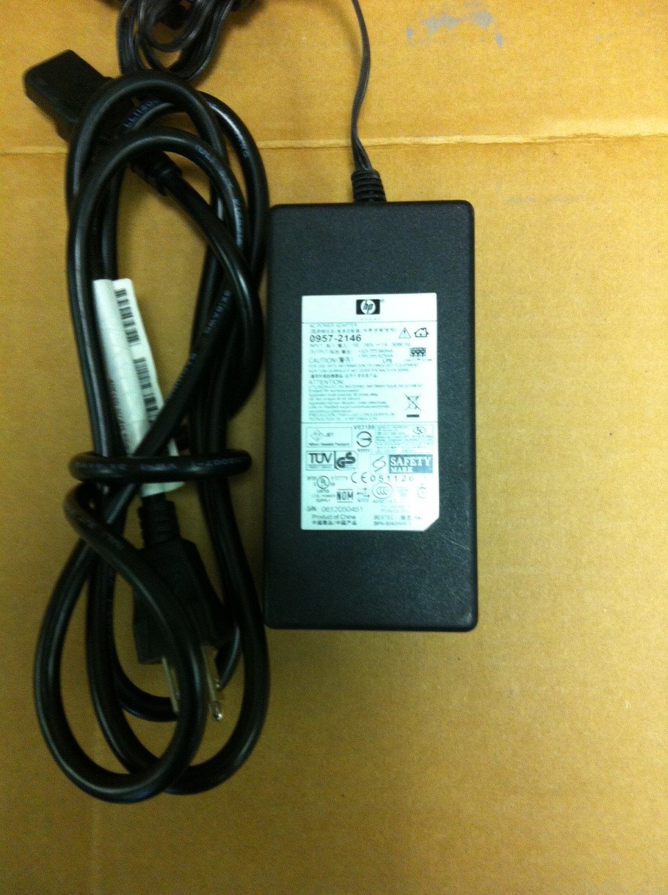 

HP AC Power Adapter 0957-2146