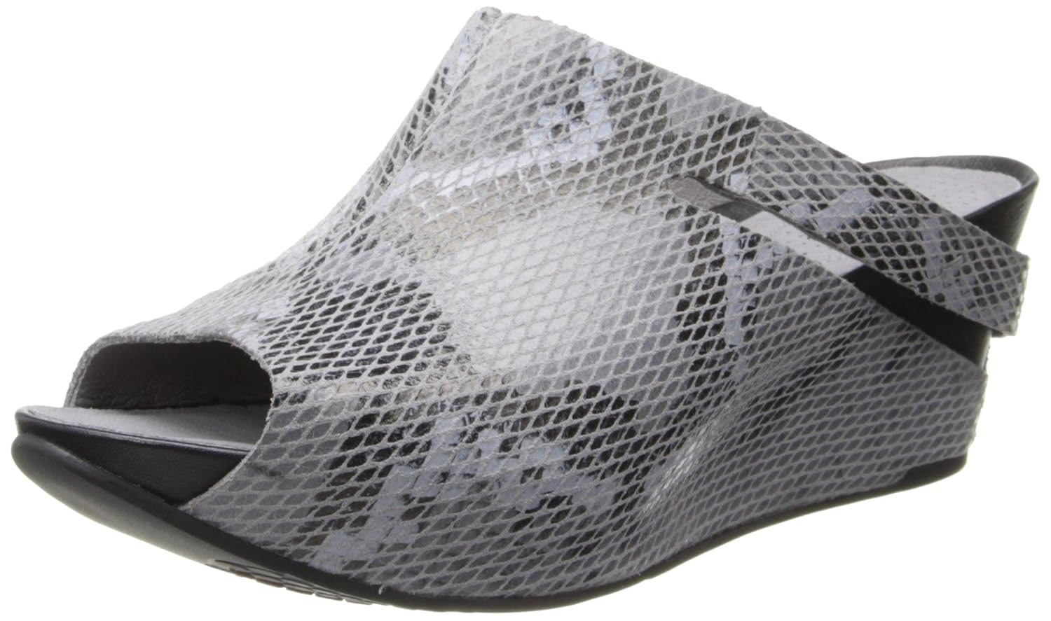 

TSUBO Women's Ovid Snake Mule