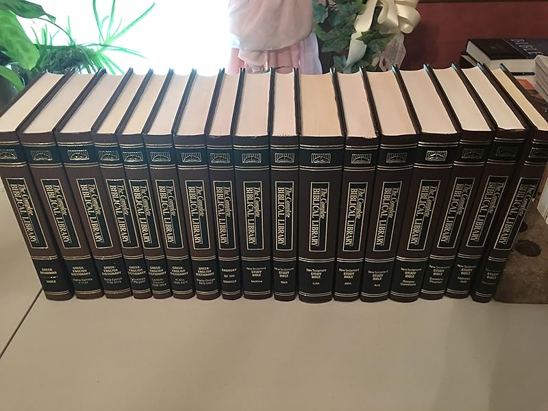 The New Testament Greek-English Dictionary, Alpha-Gamma (The Complete Biblical Library: The New Testament) by Ralph Harris