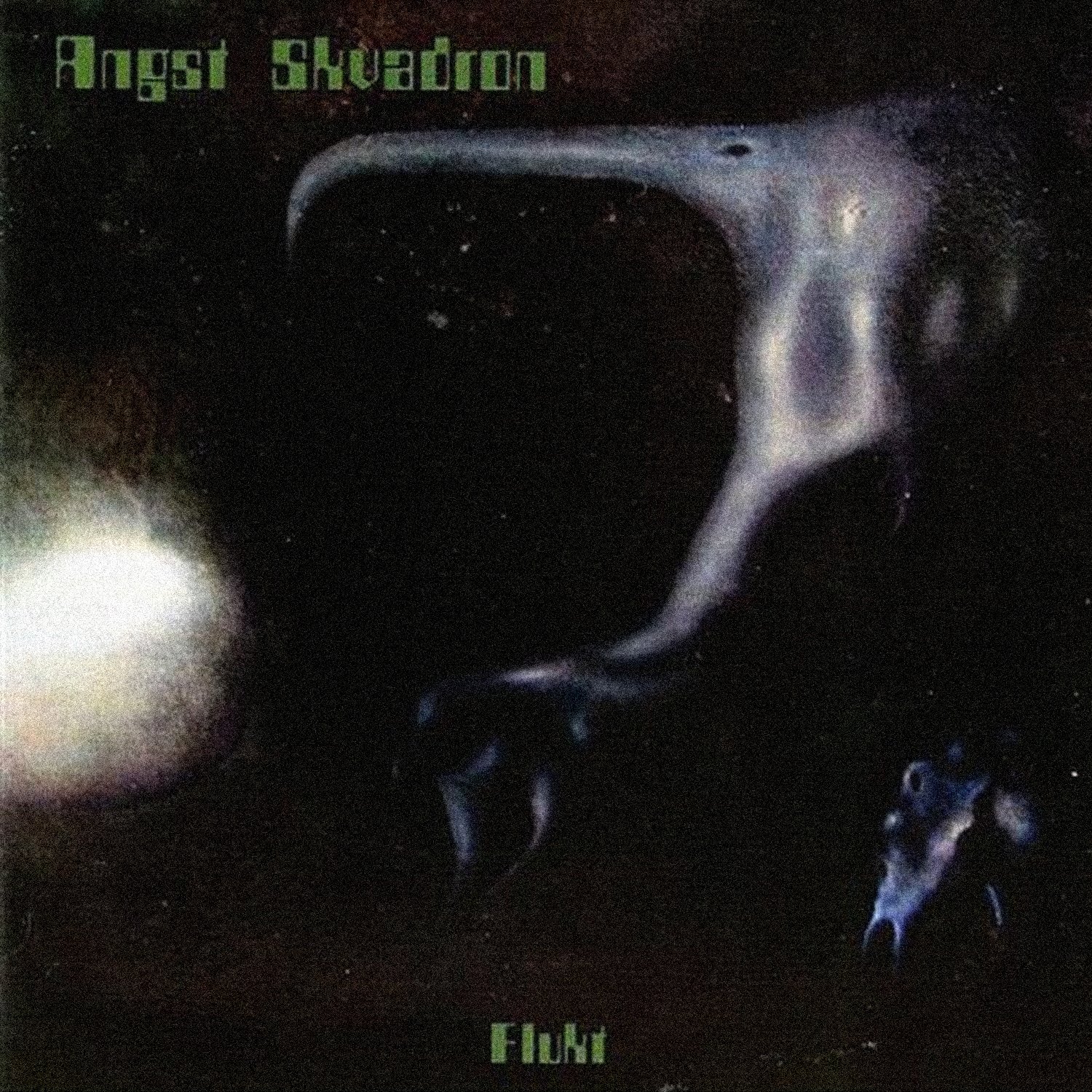 ANGST SKVADRON : Flukt