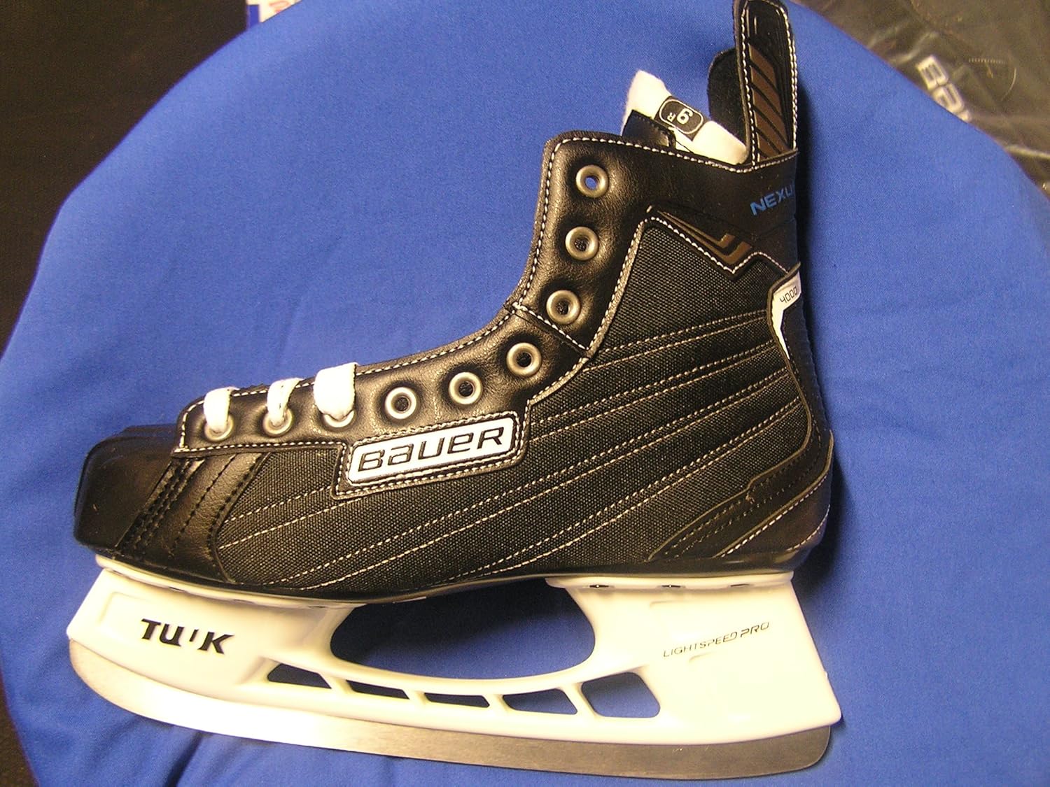 

Bauer Nexus 4000 Junior Ice Hockey Skates