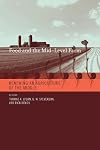Food and the Mid-Level Farm: Renewing an Agriculture of the Middle